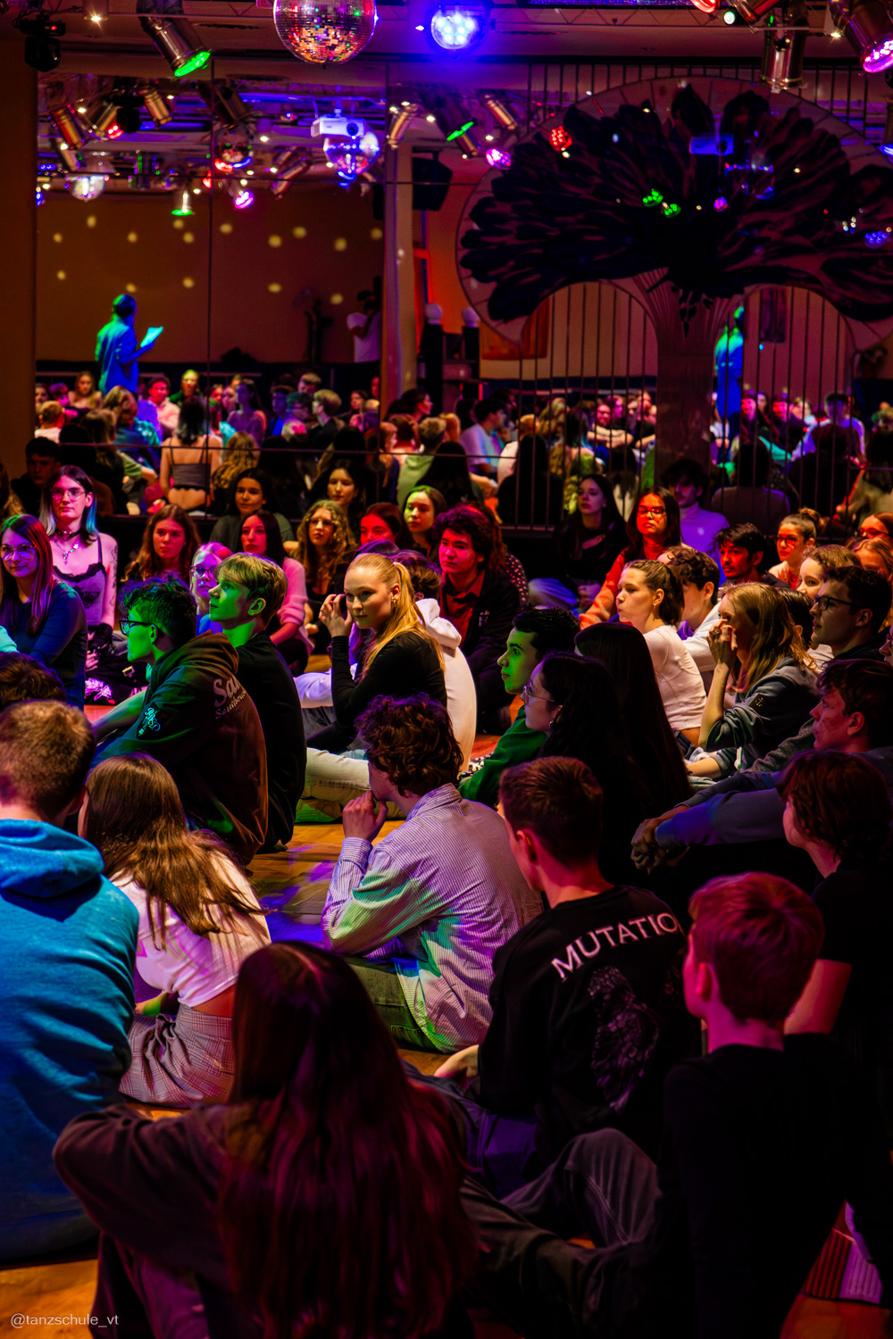 Come Together Party 8285